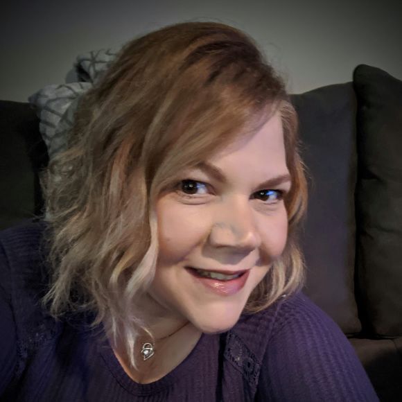 Meet your Posher, Tara - Picture 1 of 1